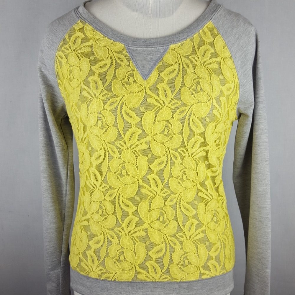 Lace Front Sweat Shirt